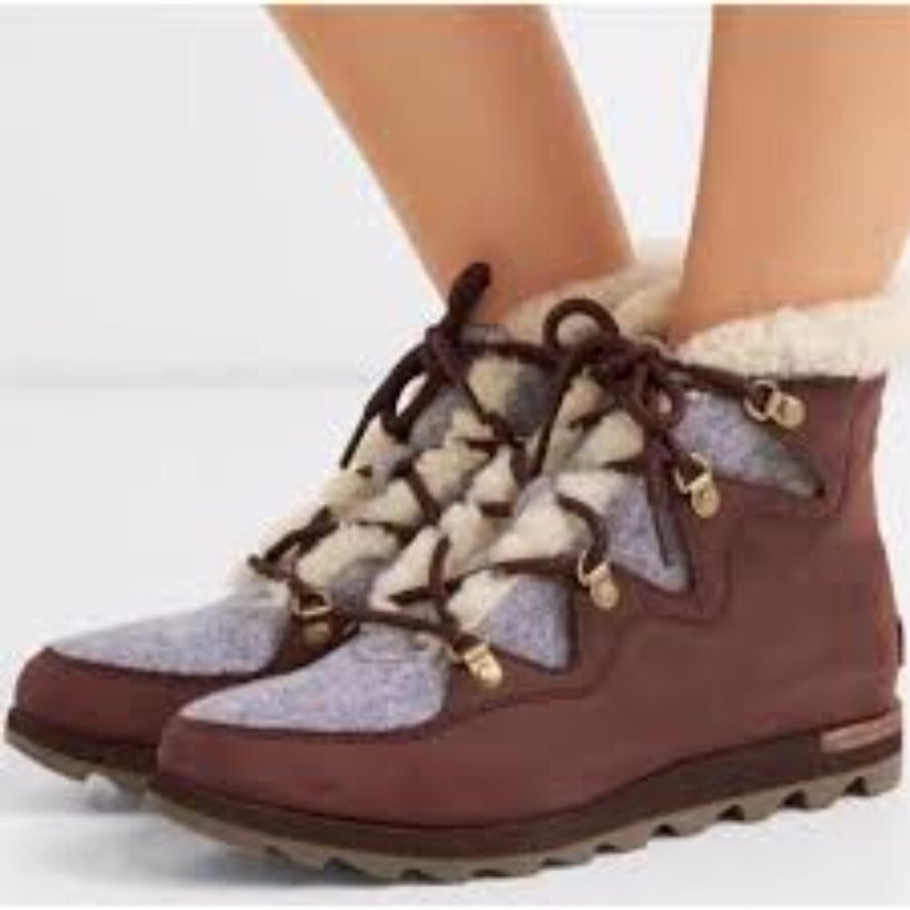 Sorel Sneakchic Alpine Shearling Suede Leather Lace Up Brown Gray Women 9.5 Boot